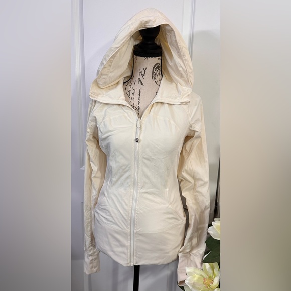 🌼Lululemon Women's Off-White Hooded Stretch Full-Zip Jacket🌼 - Picture 2 of 13